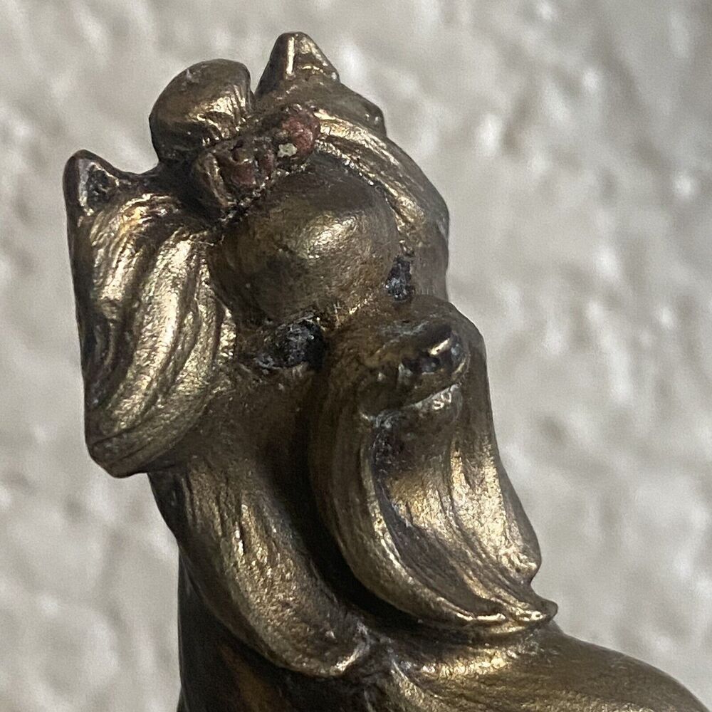 D. L. Debbie Engle Yorkshire Terrier Pure Bred Dogs Miniature Bronze a statue - Picture 11 of 16